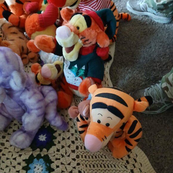 Tiggers - Picture 3 of 10